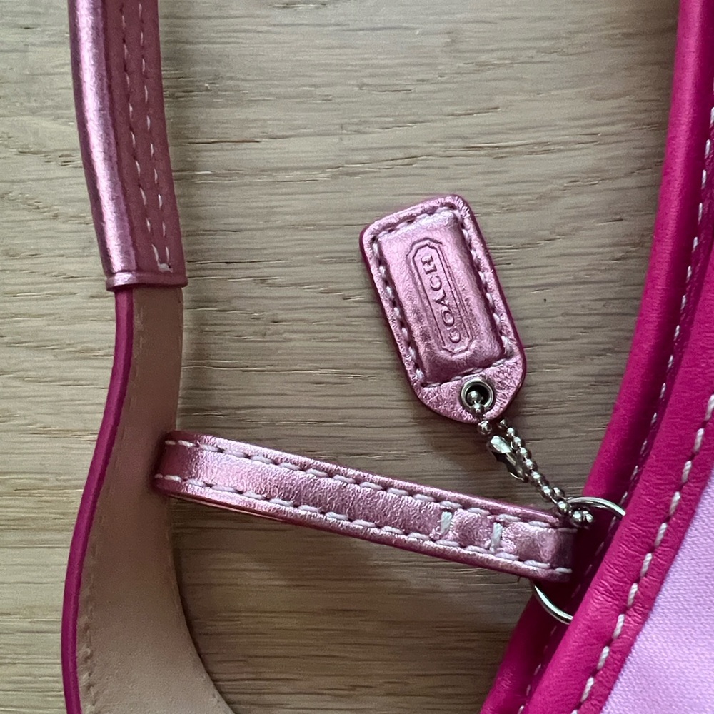 Coach Pink Shoulder Bag - Picture 8 of 10
